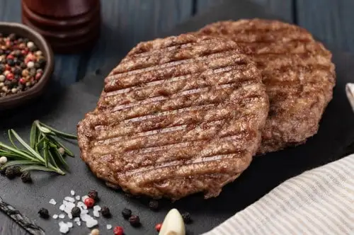 Steaks hachés de bœuf classiques